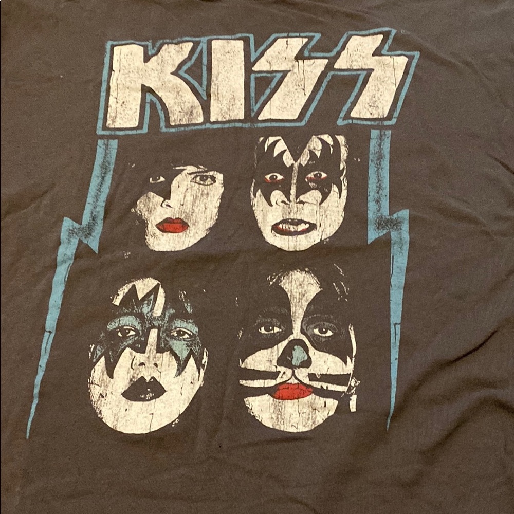 KISS Graphic T-Shirt - Gray